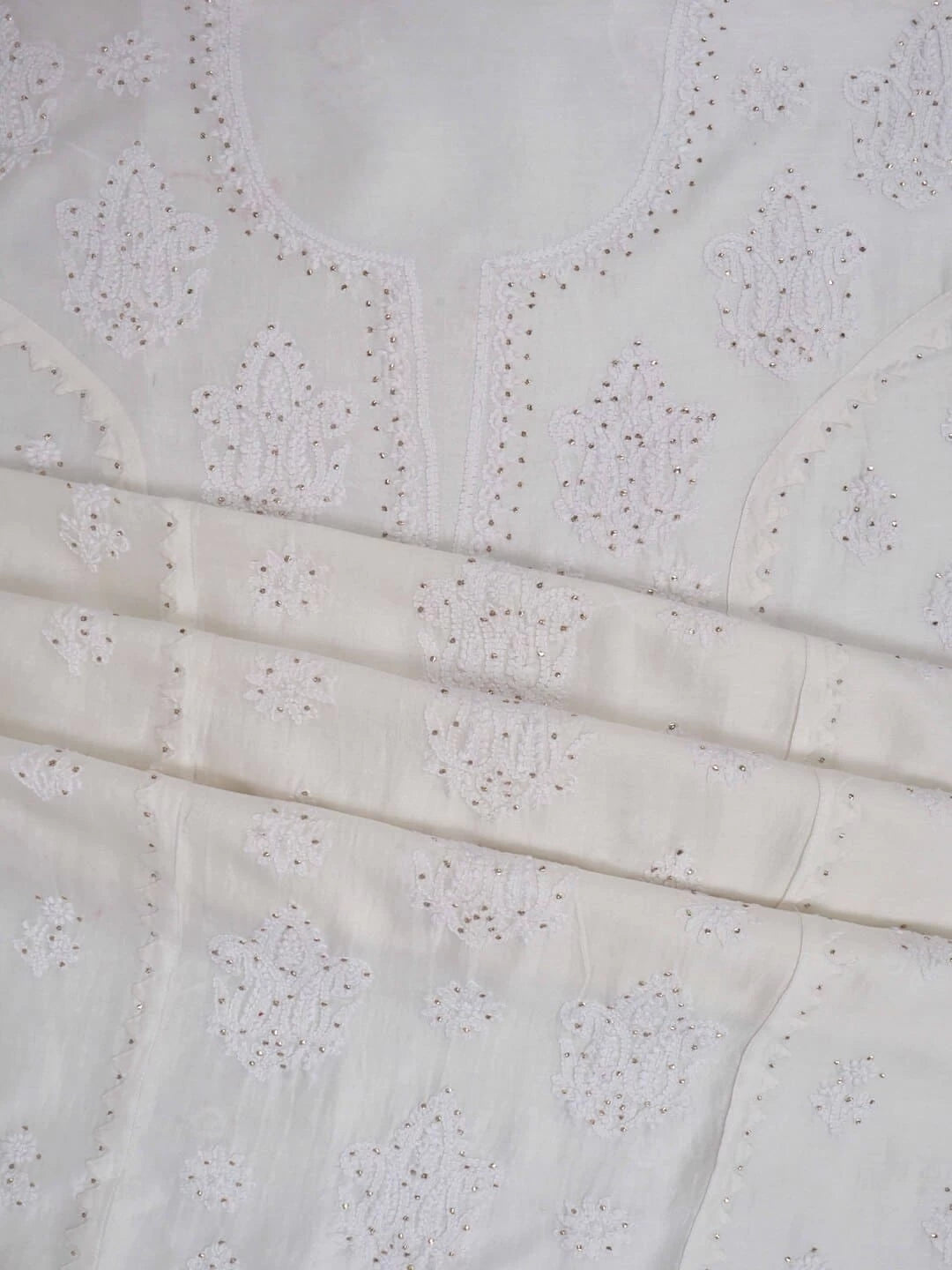 Ada Hand Embroidered Off White Chanderi Lucknowi Chikankari Unstitched Kurta Piece With Muqaish Work 01A209330