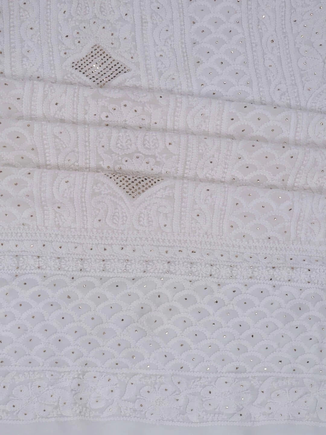 Ada Hand Embroidered White Georgette Lucknowi Chikankari Unstitched Kurta Piece With Muqaish Work 01A200127