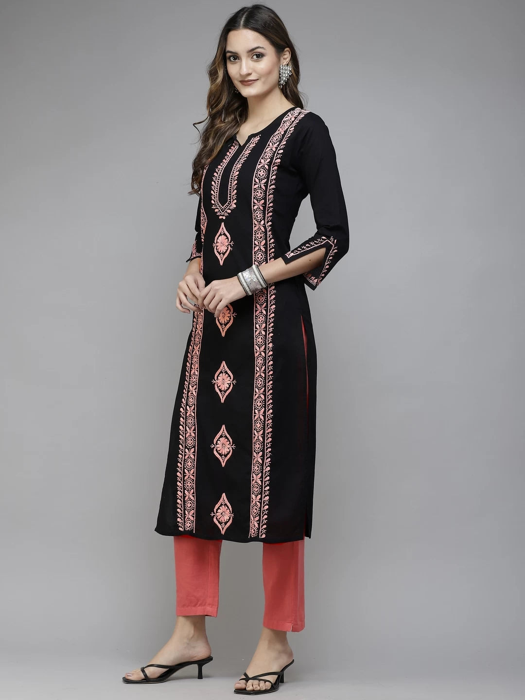 Ada Hand Embroidered Black Cotton Lucknowi Chikan Straight Kurta A411391