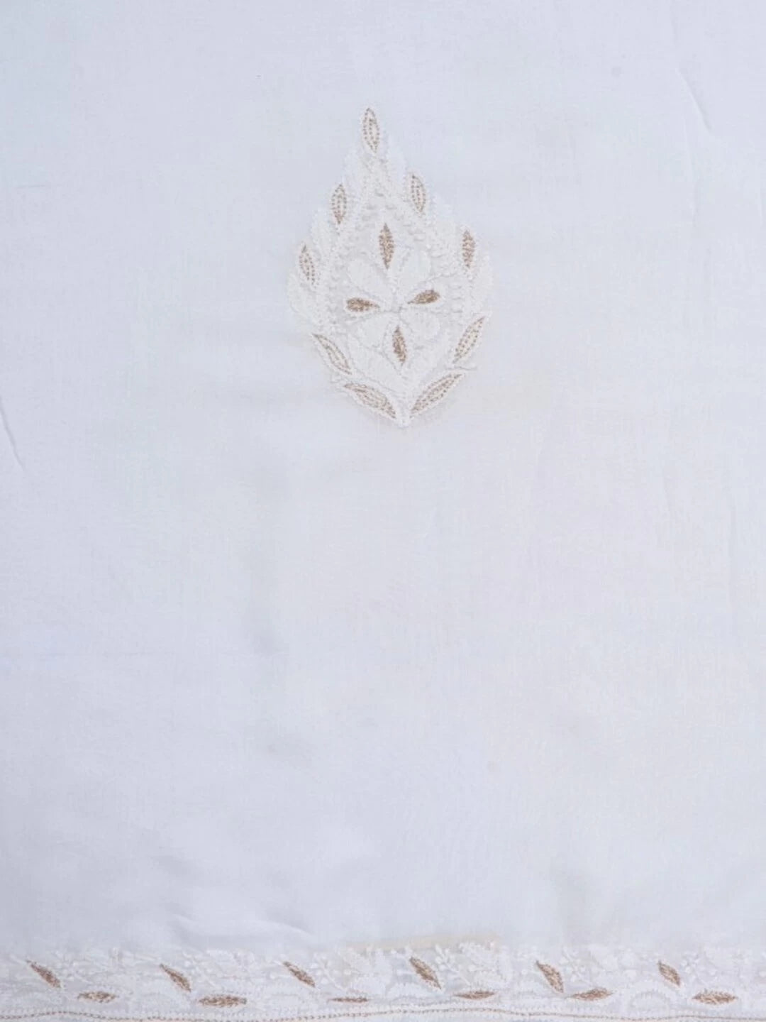 Ada Hand Embroidered White Muslin Lucknowi Chikankari Unstitched Kurta Piece With Zari Work A485141