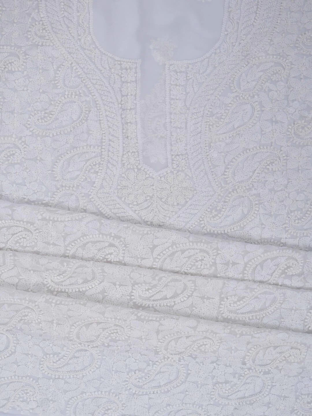 Ada Hand Embroidered White Georgette Lucknowi Chikankari Unstitched Suit Piece With Pearl Work 01A22566