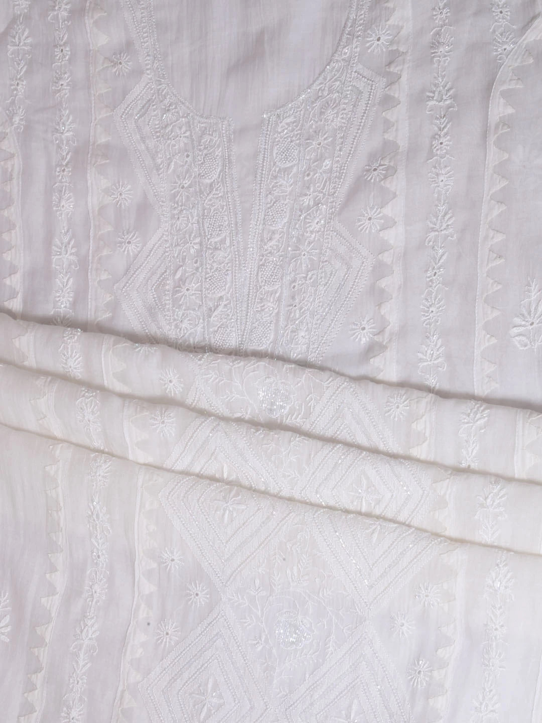 Ada Hand Embroidered White Chanderi Lucknowi Chikankari Semi-Stitched Kurta Dupatta Set With Pearl Work 01A377802