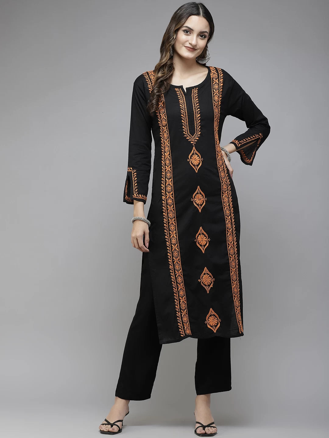 Ada Hand Embroidered Black Cotton Lucknowi Chikan Straight Kurta A411389