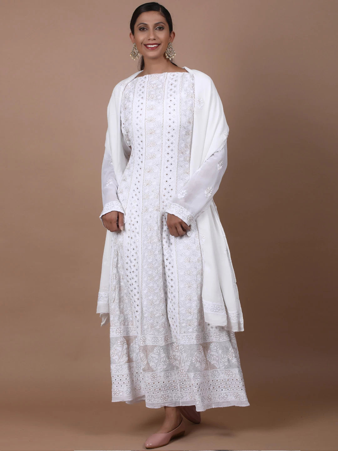 Ada Hand Embroidered White Pure Georgette Lucknowi Chikankari Semi-Stitched Anarkali Kurta Dupatta Set With Mirror Work 01A196251