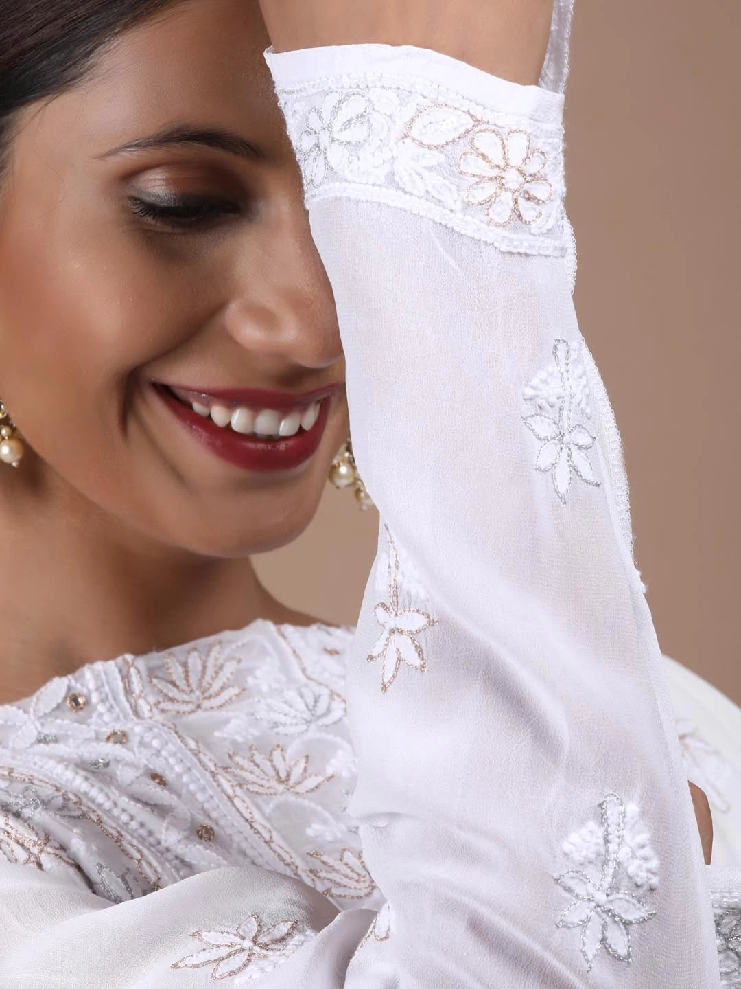 Ada Hand Embroidered White Pure Georgette Lucknowi Chikankari Semi-Stitched Anarkali Kurta Dupatta Set With Mirror Work 01A196251