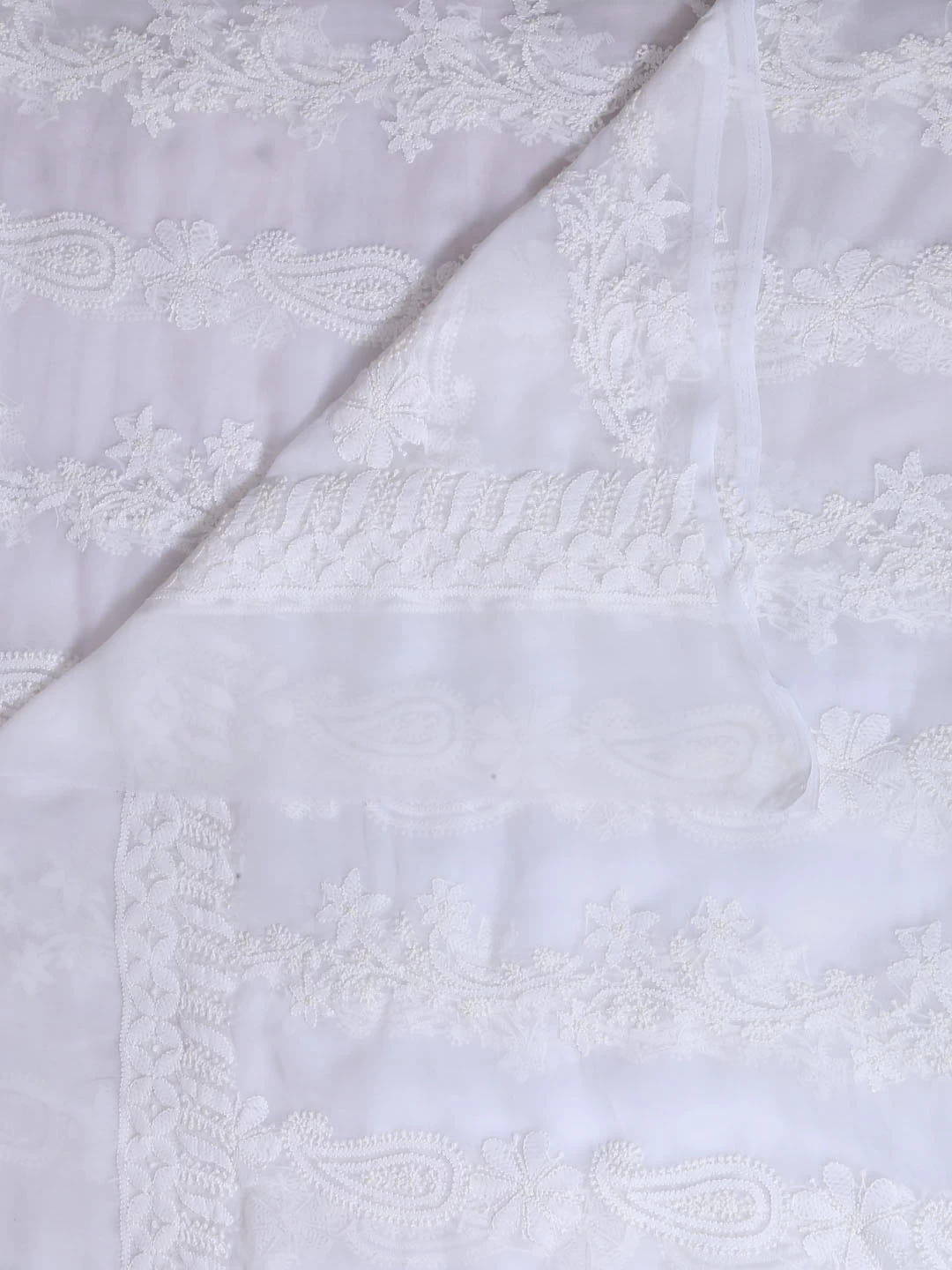 Ada Hand Embroidered White Georgette Lucknowi Chikankari Dupatta 01A400657