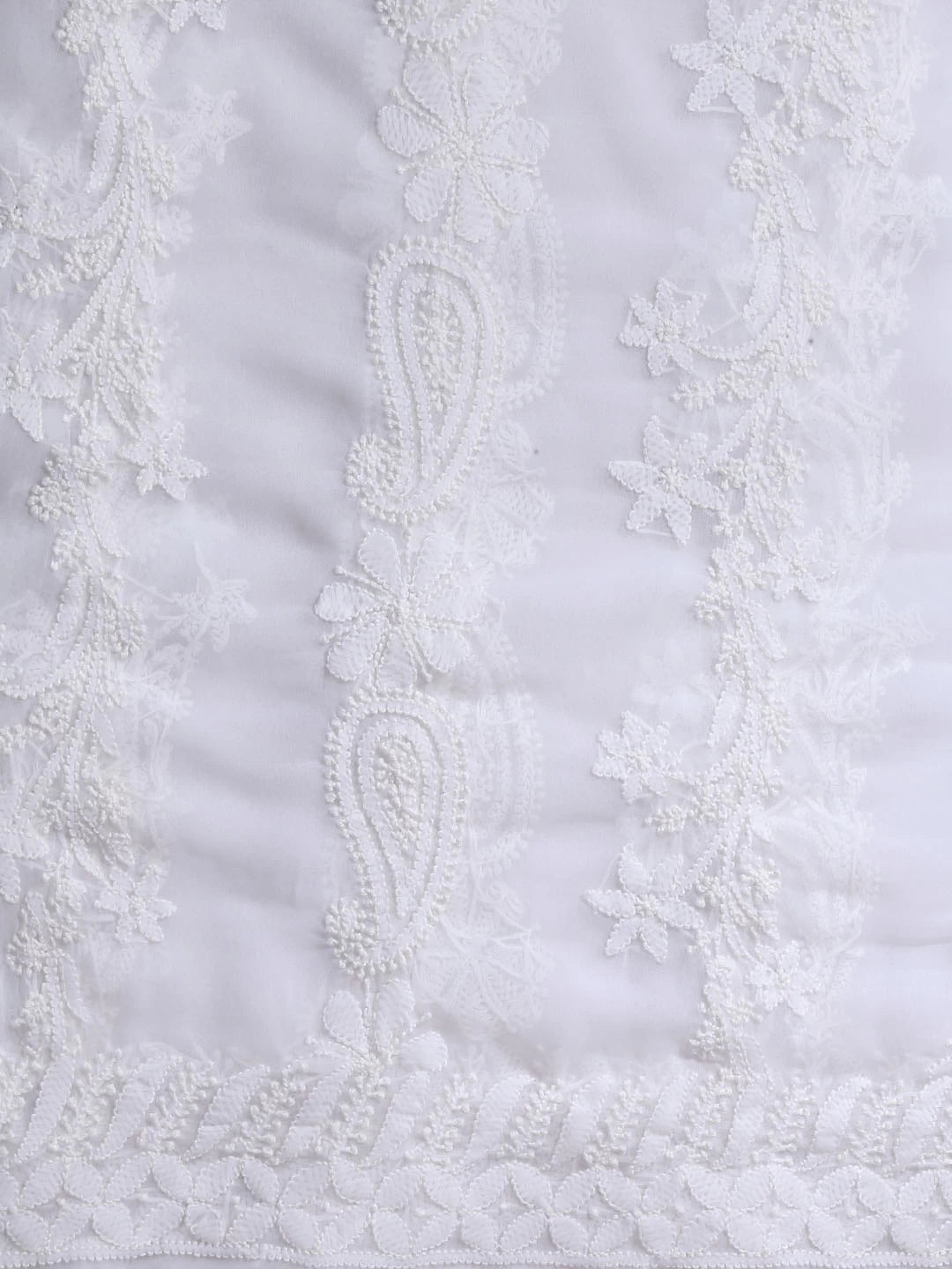 Ada Hand Embroidered White Georgette Lucknowi Chikankari Dupatta 01A400657