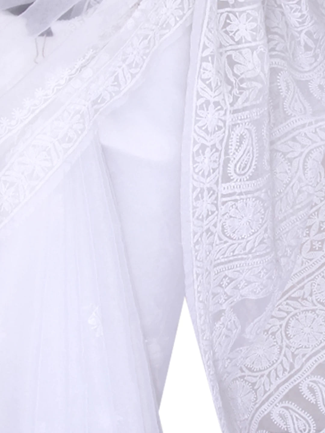 Ada Hand Embroidered White Organza Lucknowi Chikankari Saree With Blouse 01A413349