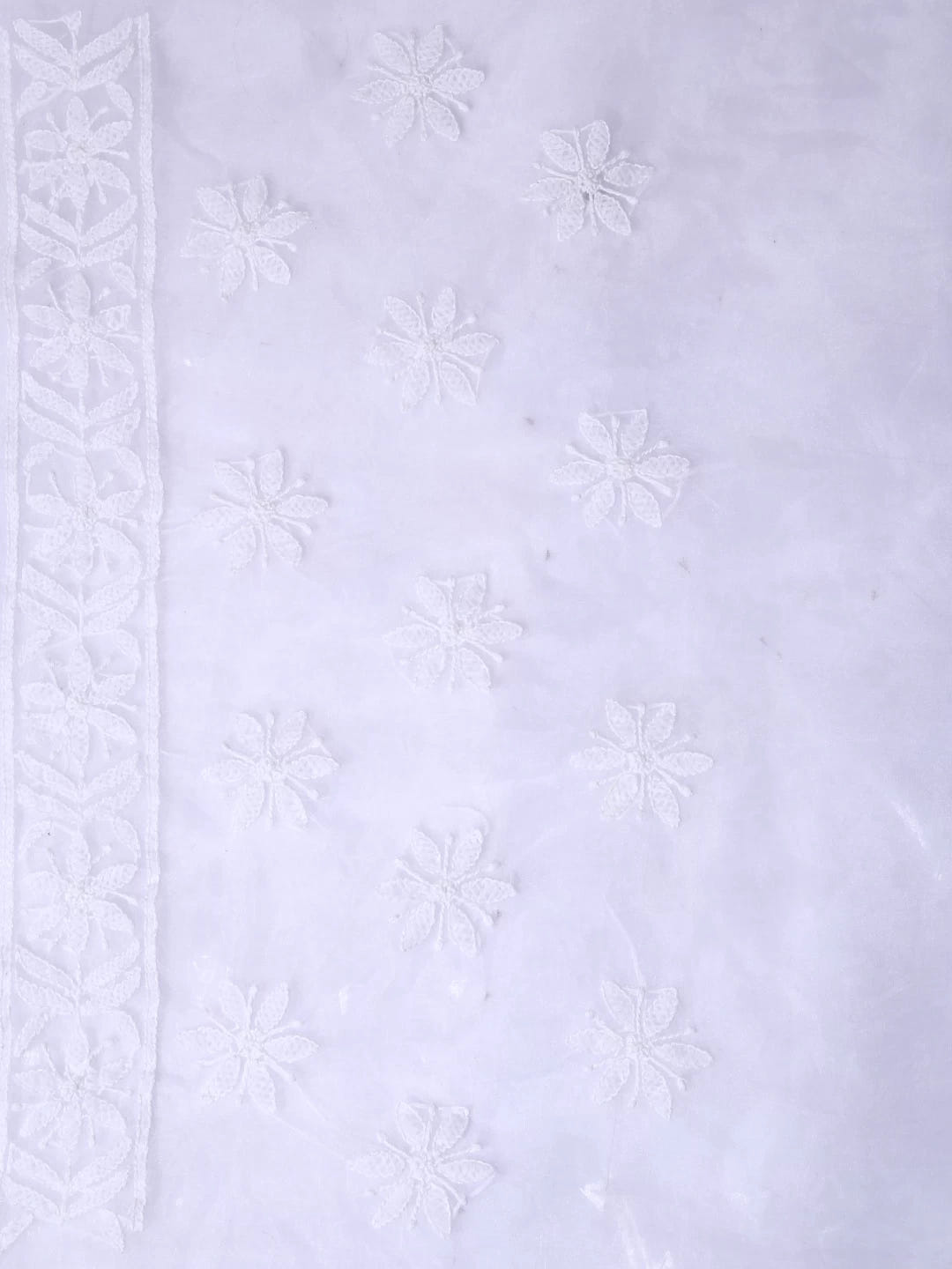 Ada Hand Embroidered White Organza Lucknowi Chikankari Saree With Blouse 01A413349