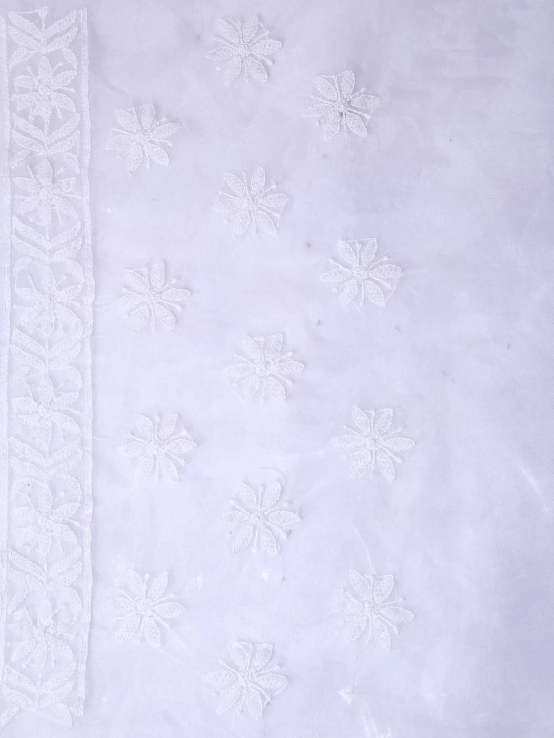 Ada Hand Embroidered White Organza Lucknowi Chikankari Saree With Blouse 01A413349