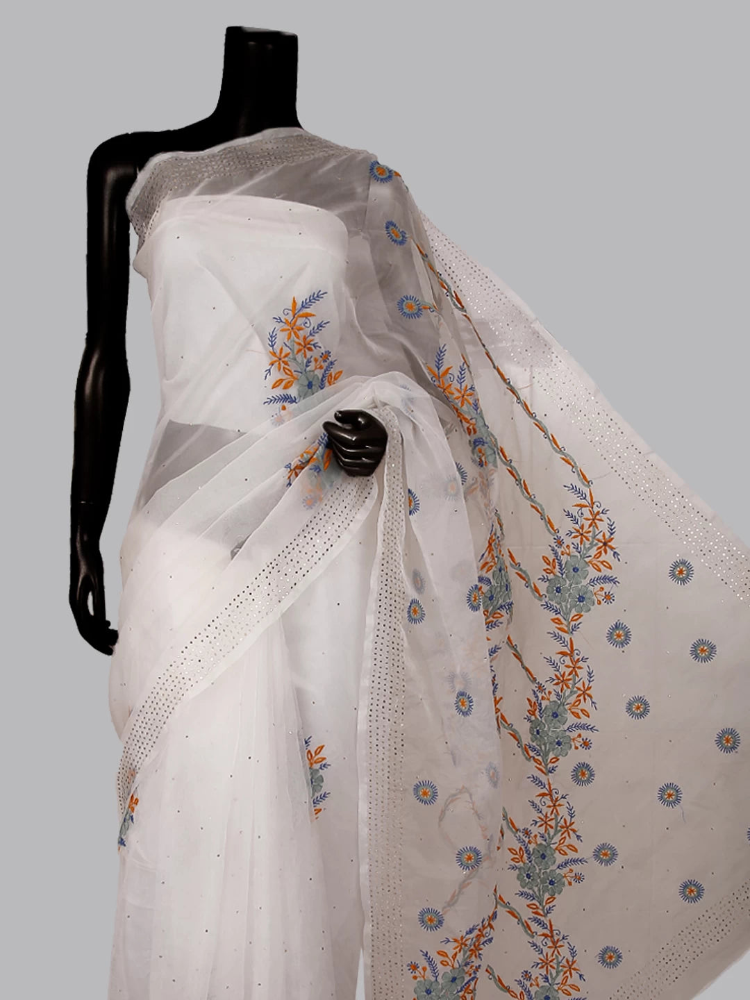 Ada Hand Embroidered Pearl White Organza Lucknowi Chikankari Saree/Blouse With Mukaish Work 01A367134
