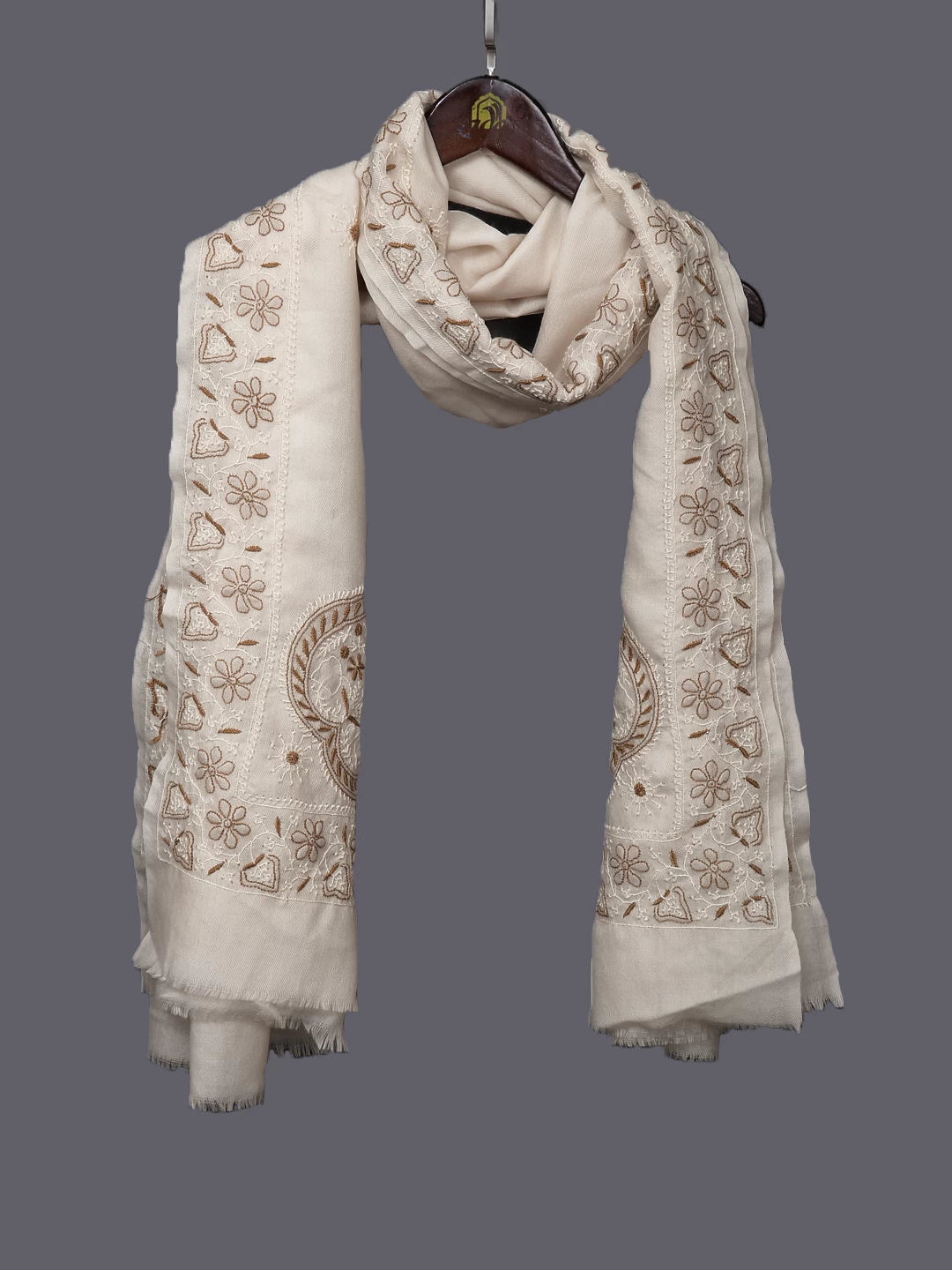 Ada Hand Embroidered Ivory White Lucknowi Chikankari unisex Shawl 01A334906
