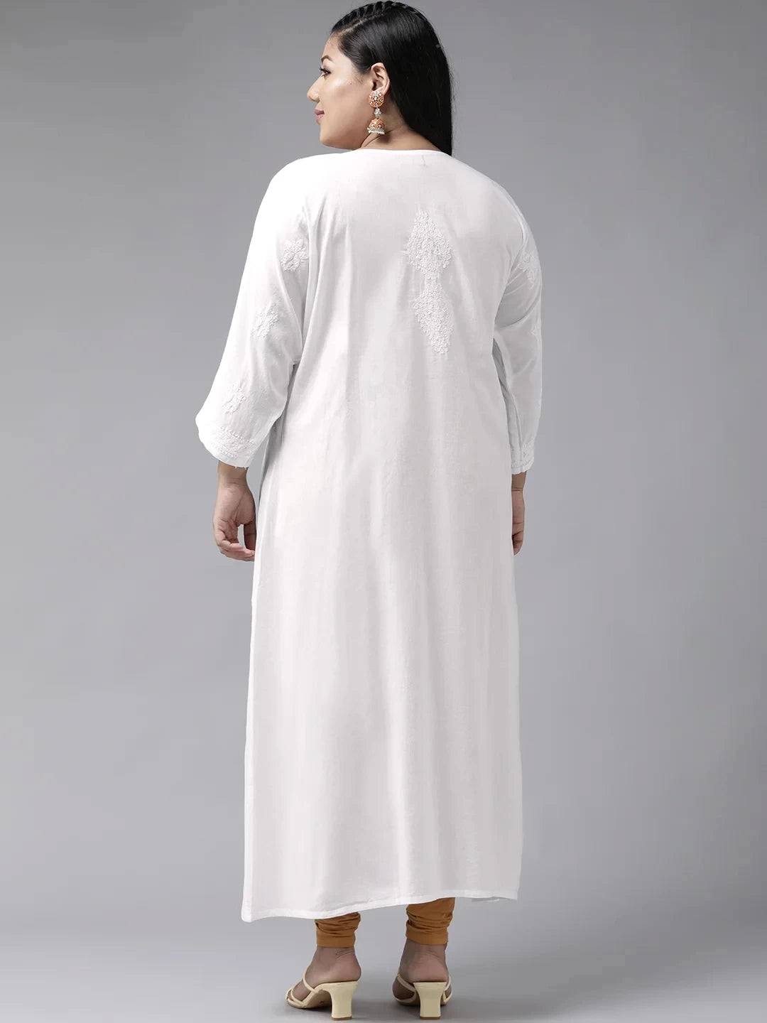 Ada Hand Embroidered White Cotton Angarkha Lucknowi Chikankari Kurta A100146