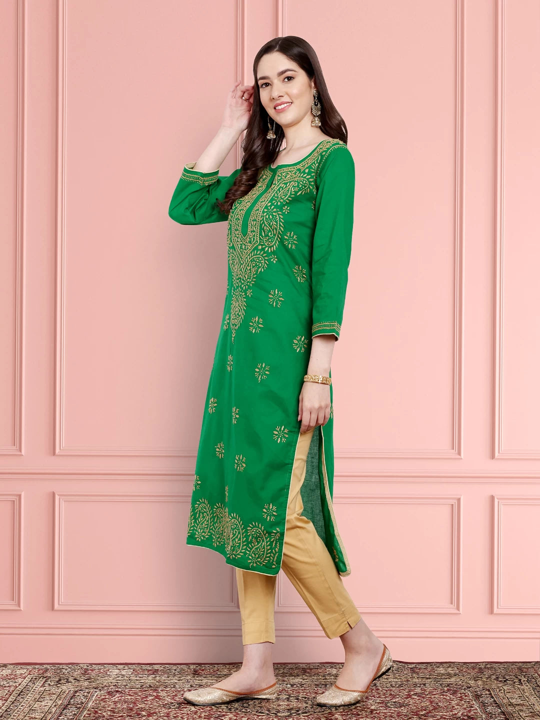Ada Hand Embroidered Green Cotton Lucknowi Chikankari Straight Kurta A188088