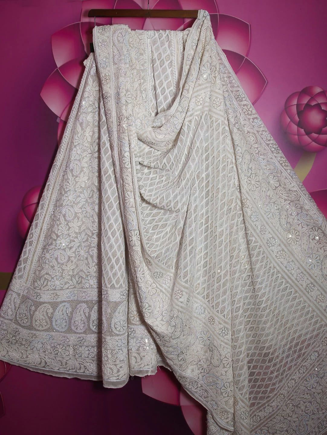 Ada Hand Embroidered White Pure Georgette Lucknowi Chikankari Lehenga Set With Zari Work 01A412550