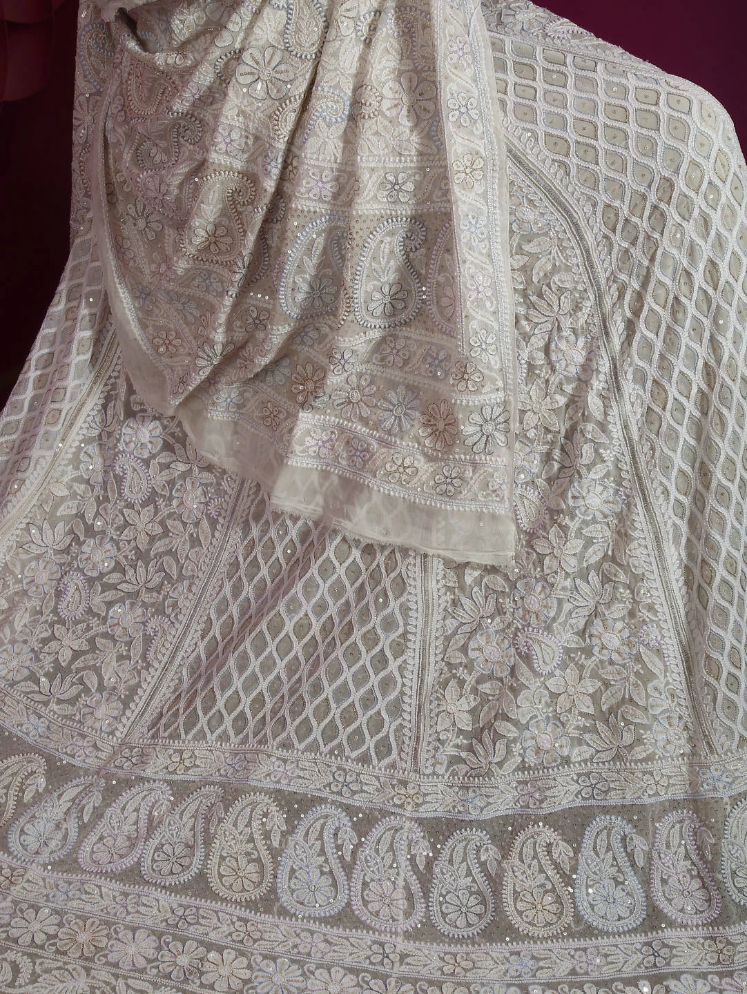 Ada Hand Embroidered White Pure Georgette Lucknowi Chikankari Lehenga Set With Zari Work 01A412550