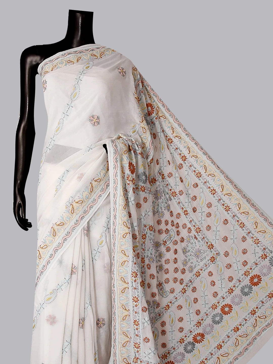 Ada Hand Embroidered Off White Pure Georgette Lucknowi Chikankari Saree With Blouse 01A330768
