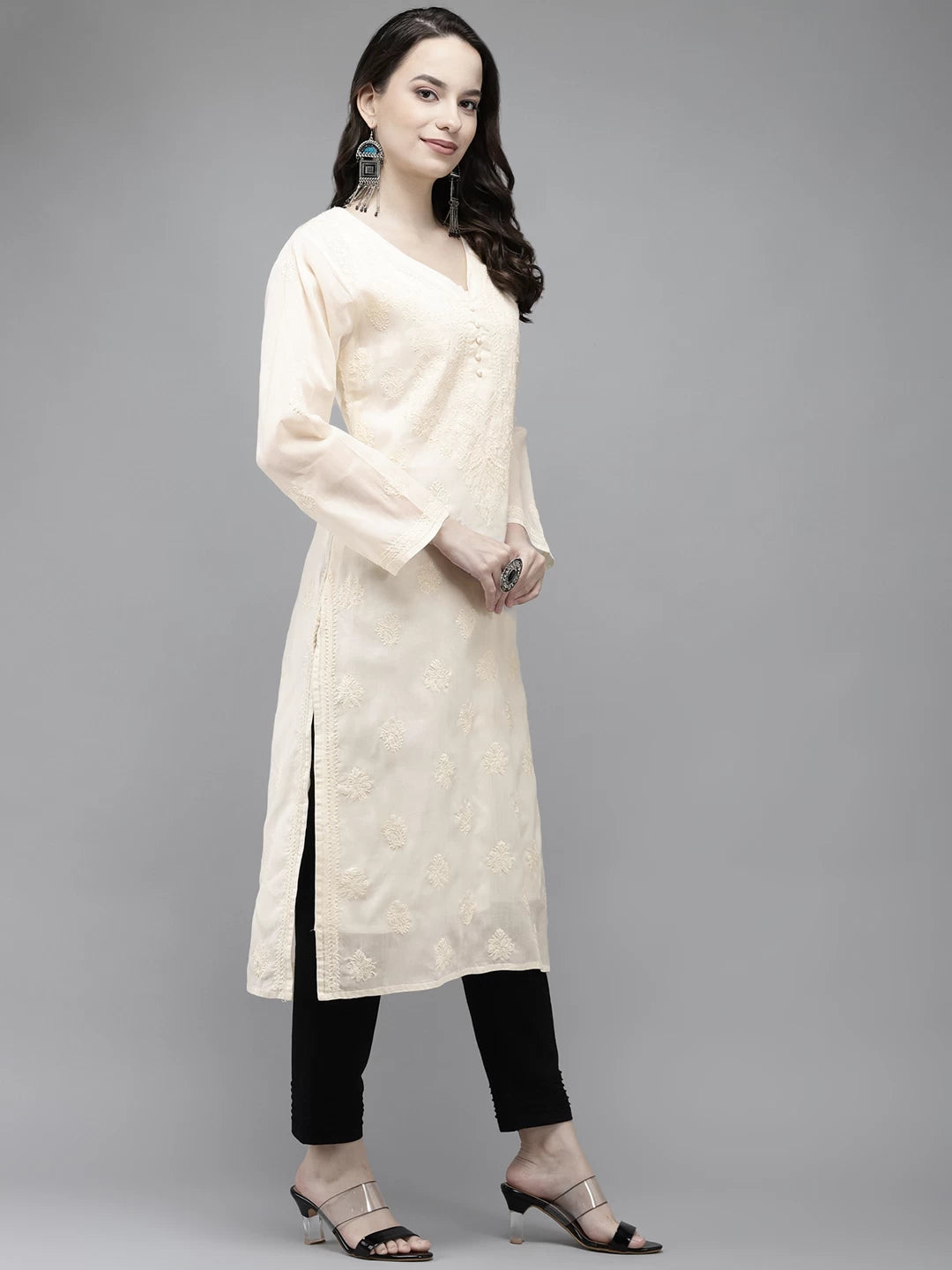 Ada Hand Embroidered Cream Cotton Lucknowi Chikankari Kurta Set A811209