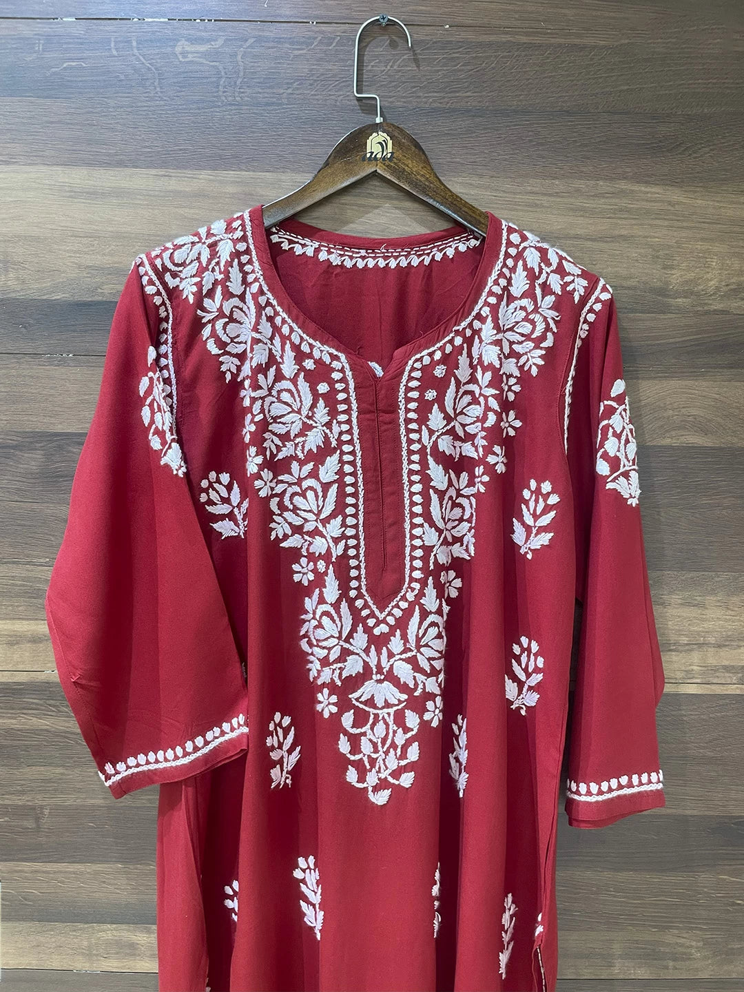 Ada Hand Embroidered Maroon Rayon Lucknowi Chikankari Straight Kurta A411519