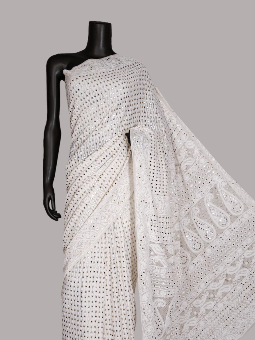 Ada Hand Embroidered Off White Pure Georgette Lucknowi Chikankari Saree/Blouse With Muqaish Work 01A286808