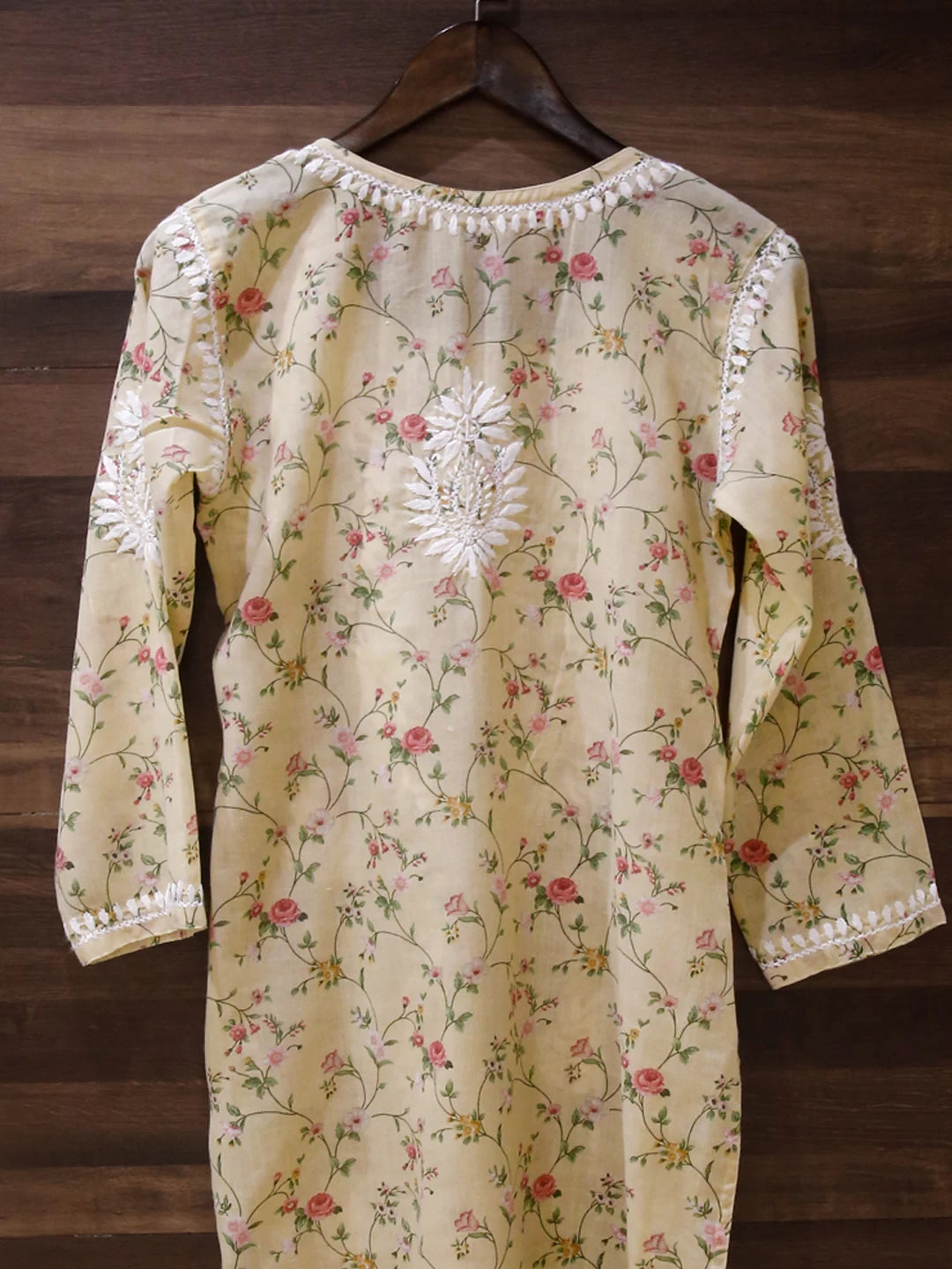 Ada Hand Embroidered Cream Cotton Floral Printed Lucknowi Chikankari Straight Kurta A411520