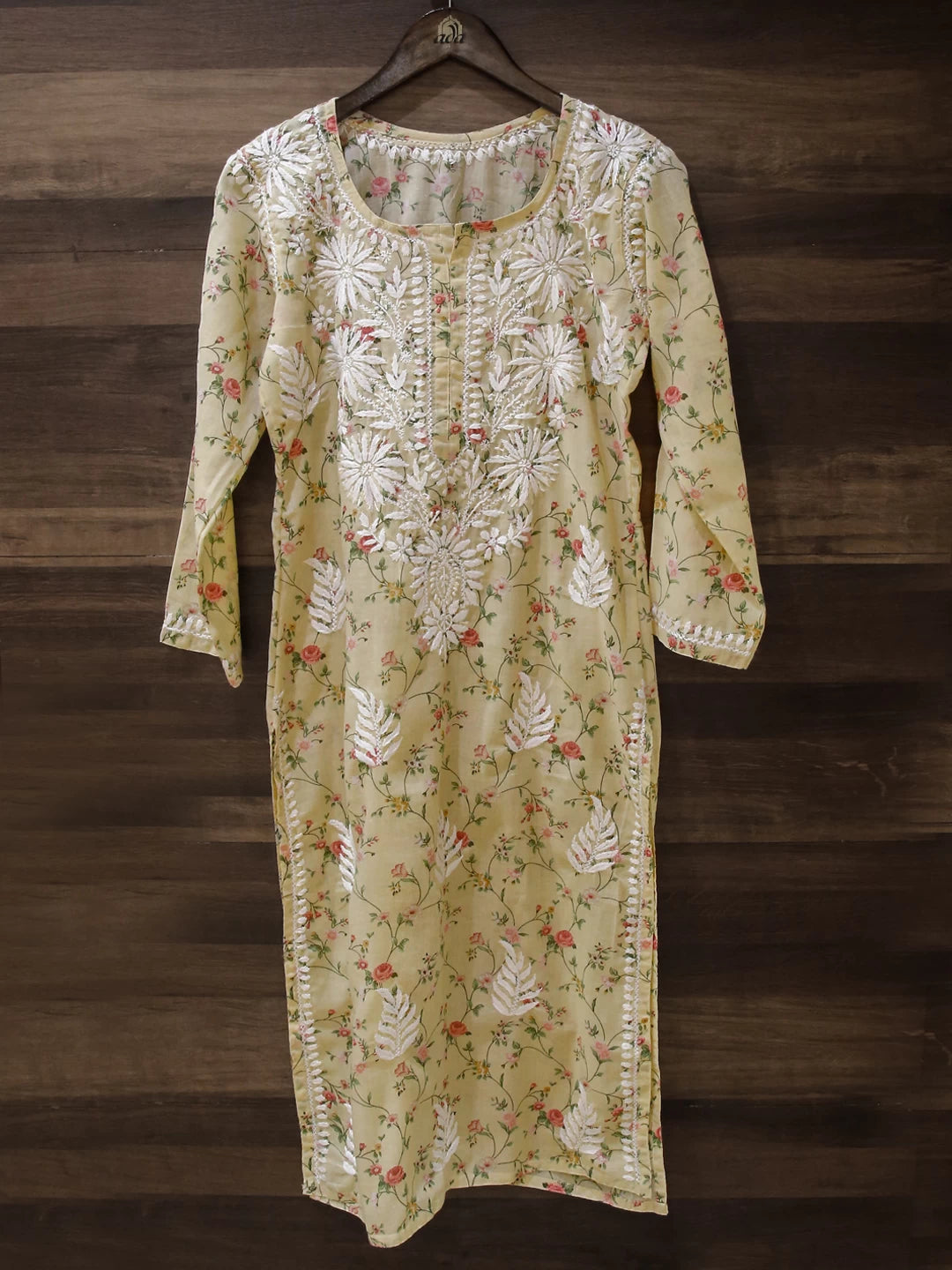 Ada Hand Embroidered Cream Cotton Floral Printed Lucknowi Chikankari Straight Kurta A411520