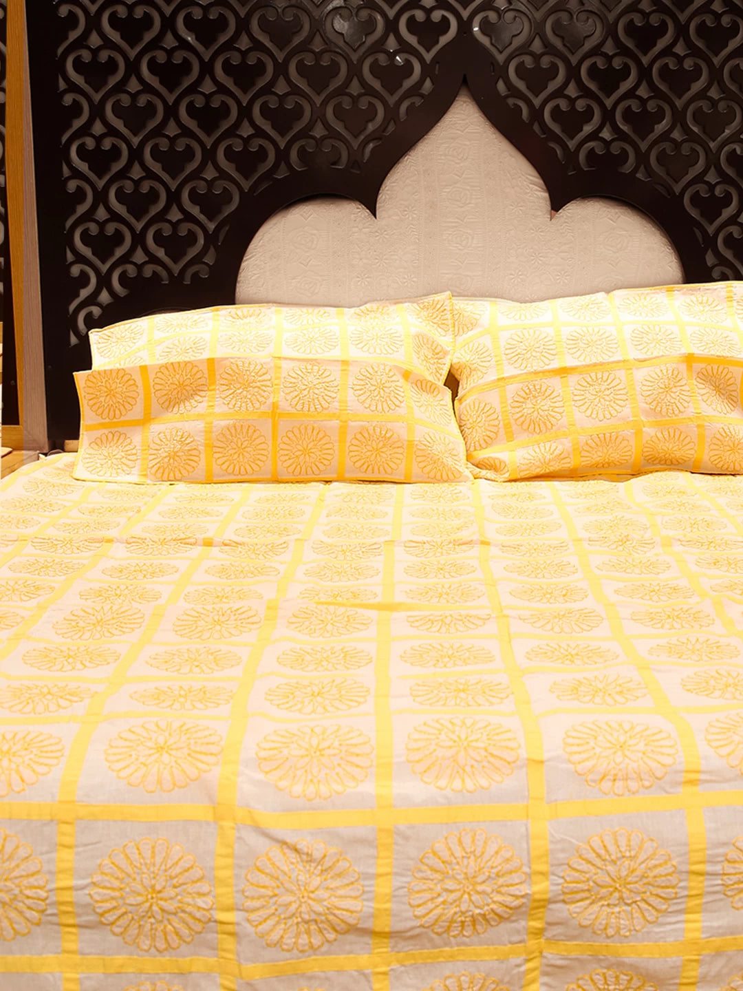 Ada Hand Embroidered White And Yellow Cotton Lucknowi Chikankari Bed Sheet With Pillow Cover Set 01A384233