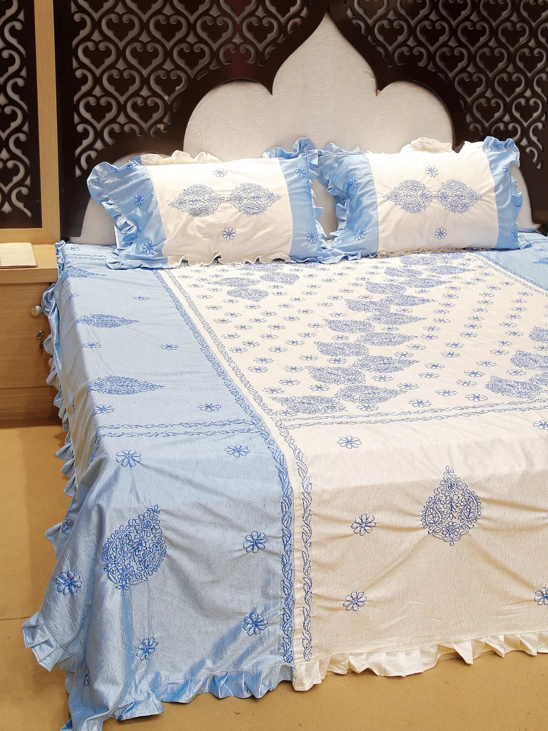 Ada Hand Embroidered White And Blue Silk Lucknowi Chikankari Bed Sheet With Pillow /Cushion Cover Set 01A442693