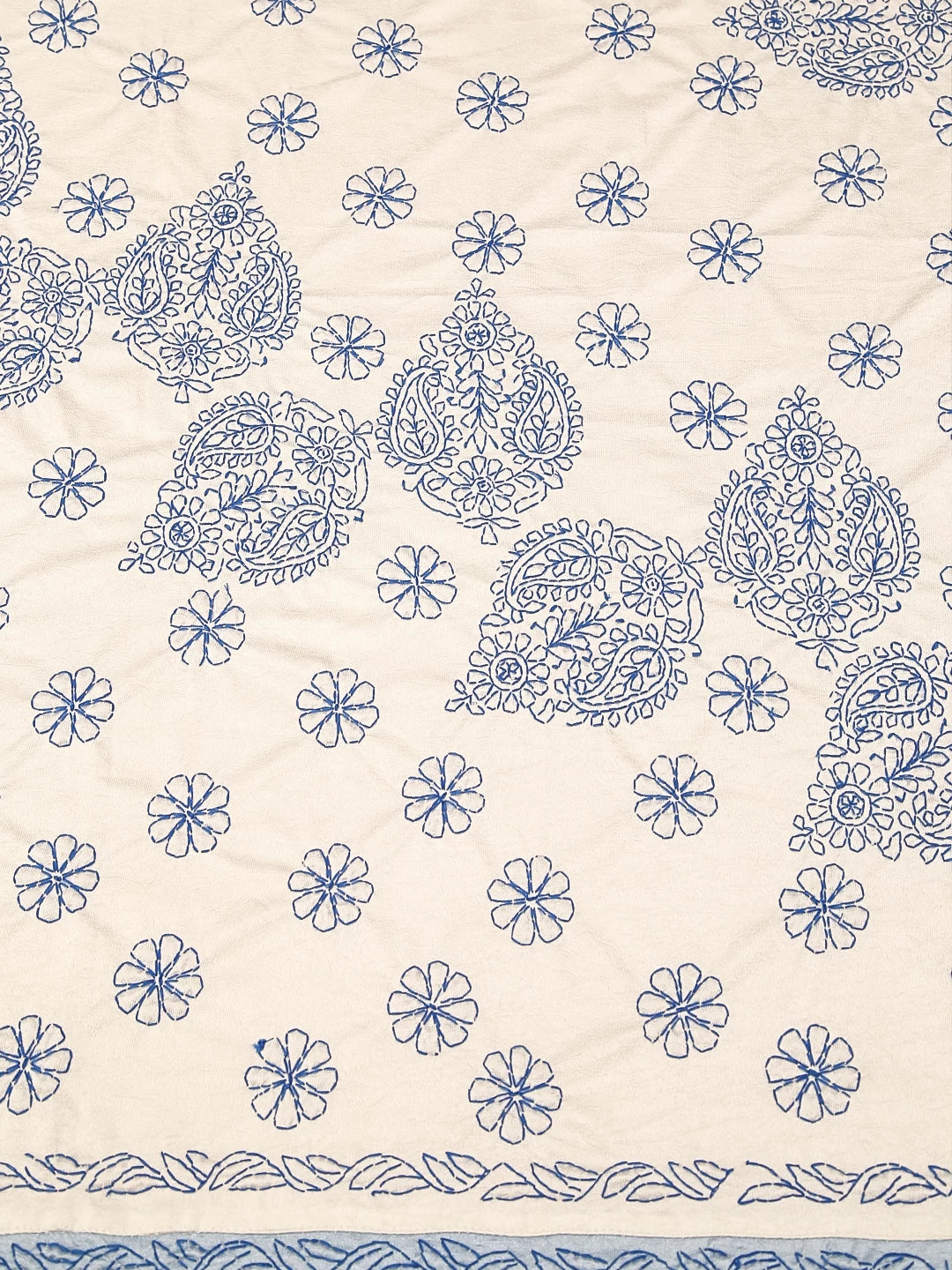 Ada Hand Embroidered White And Blue Silk Lucknowi Chikankari Bed Sheet With Pillow /Cushion Cover Set 01A442693