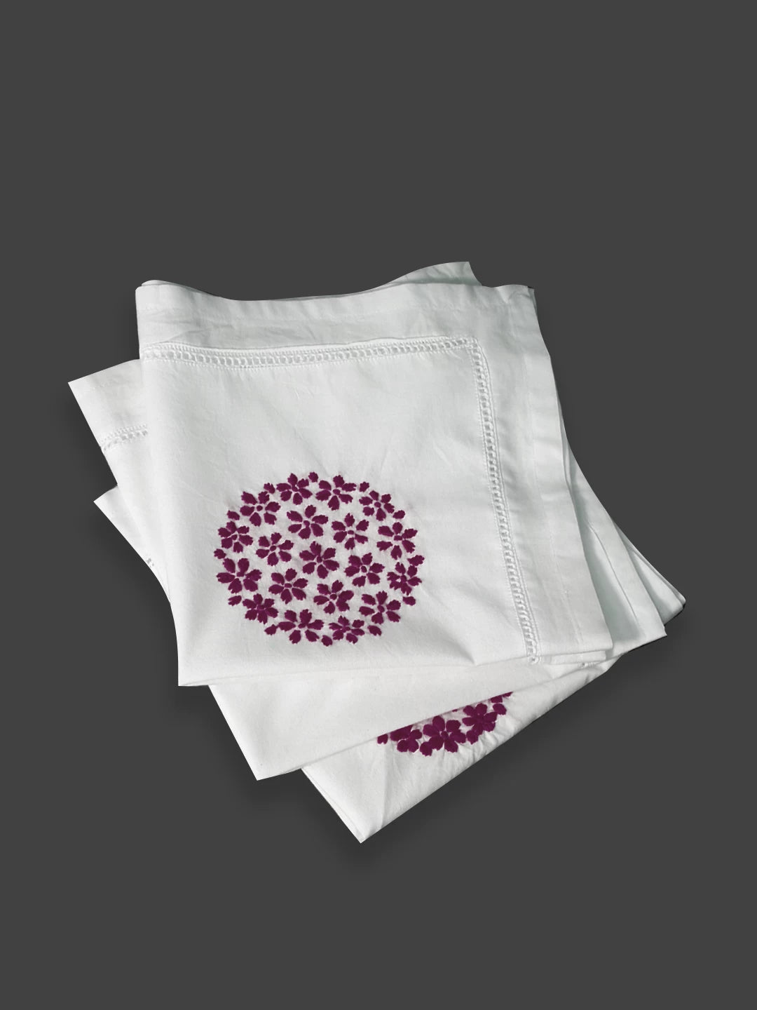 Ada Hand Embroidered White Cotton Lucknowi Chikankari Napkin Set 01A375031