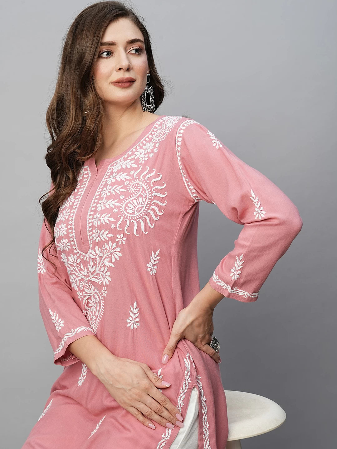 Ada Hand Embroidered Dusty Pink Rayon Lucknowi Chikankari Straight Kurta A411488