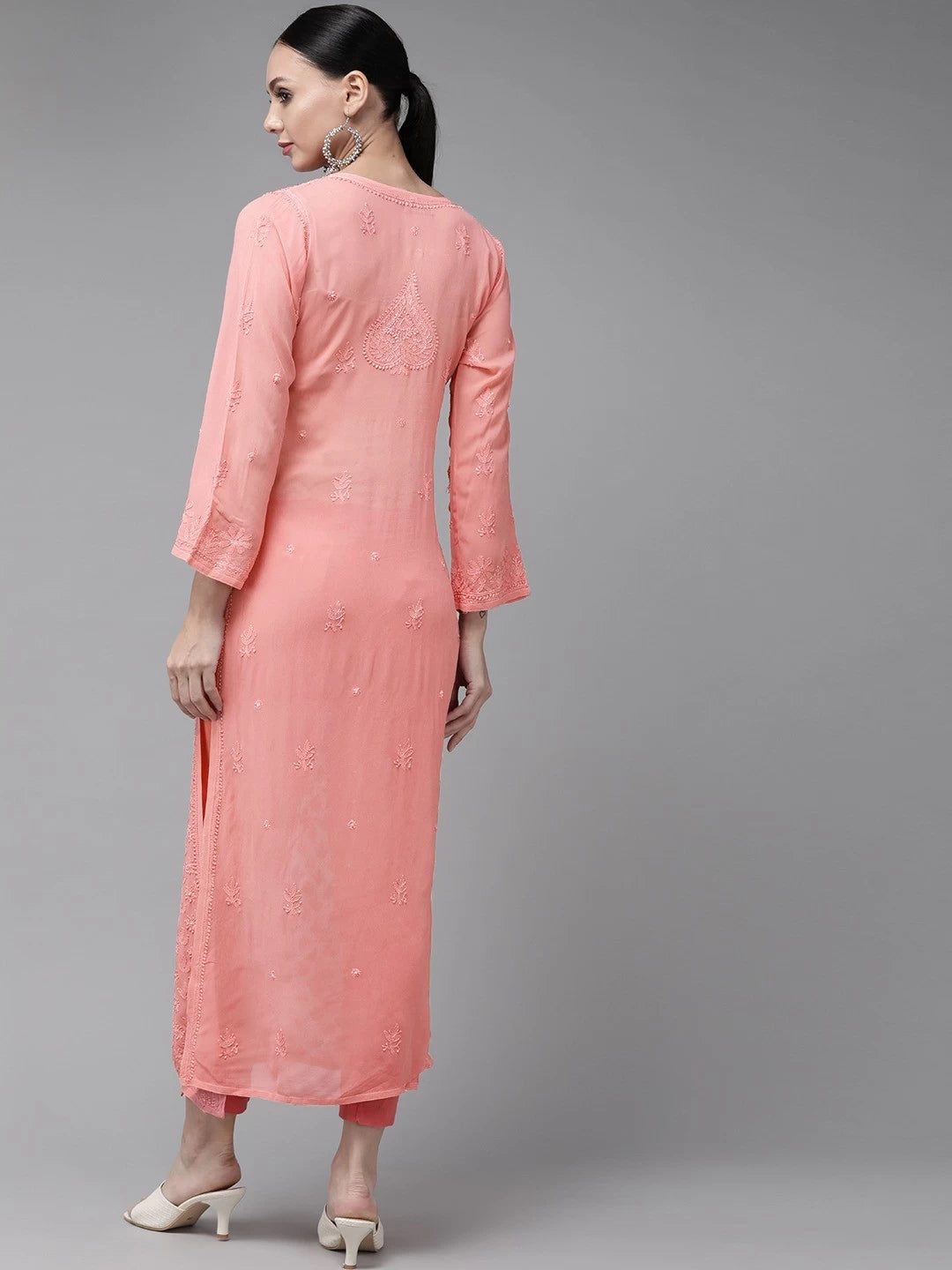 Ada Hand Embroidered Peach Georgette Lucknowi Chikankari Kurta A411328