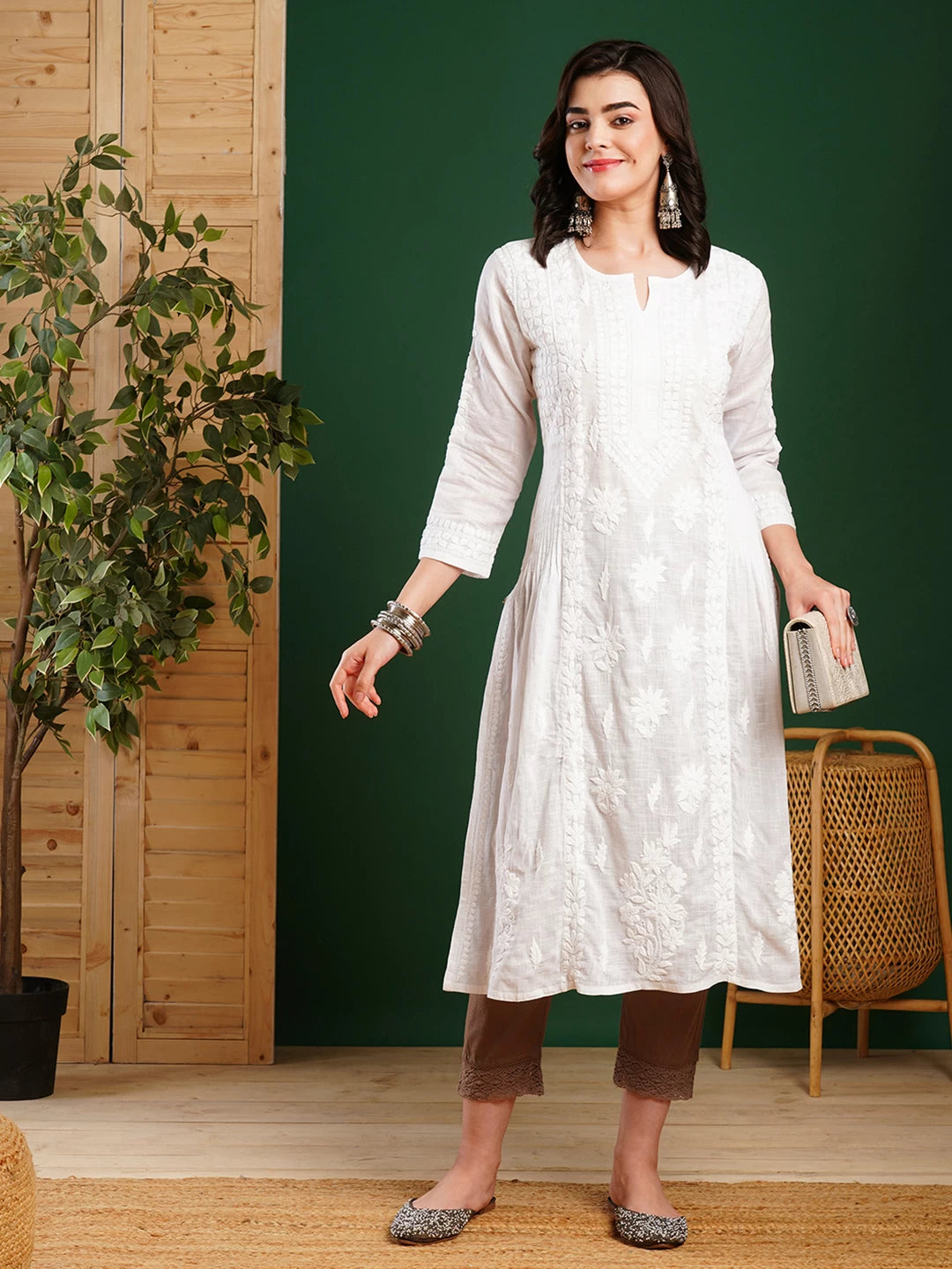 Ada Hand Embroidered White Linen Lucknowi Chikankari Straight Kurta A411544