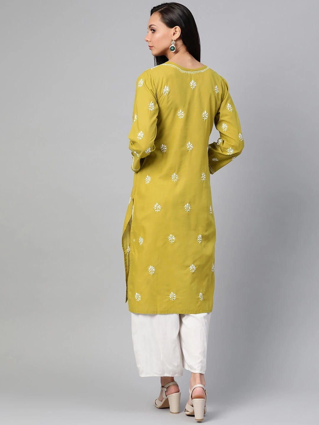 Ada Hand Embroidered Mehndi Green Cotton Lucknowi Chikankari Straight Kurta A100408