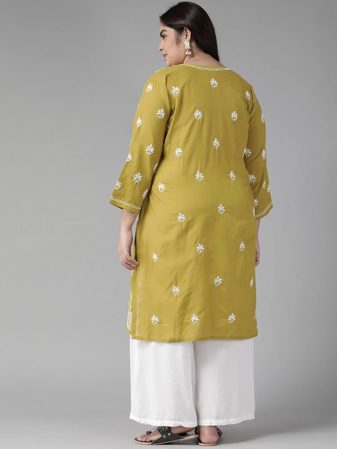 Ada Hand Embroidered Mehndi Green Cotton Lucknowi Chikankari Straight Kurta A100408