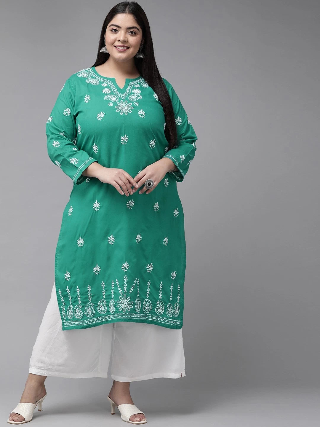 Ada Hand Embroidered Green Cotton Lucknowi Chikankari Straight Kurta A210523