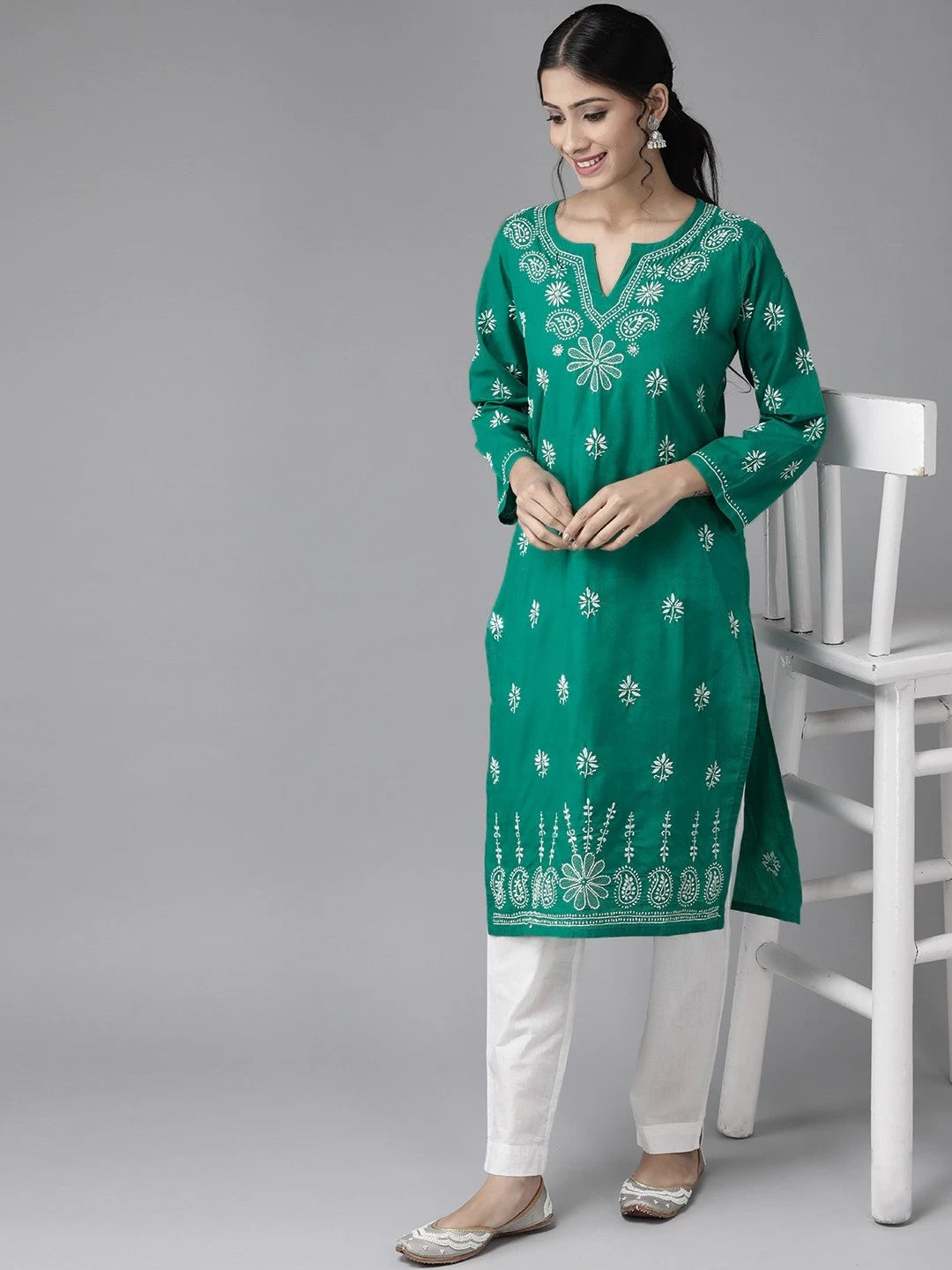 Ada Hand Embroidered Green Cotton Lucknowi Chikankari Straight Kurta A210523