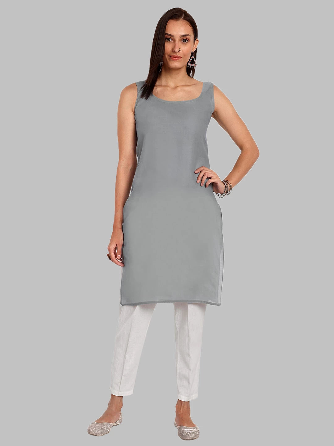 Ada Hand Embroidered Grey Georgette Lucknowi Chikankari Straight Kurta A105268