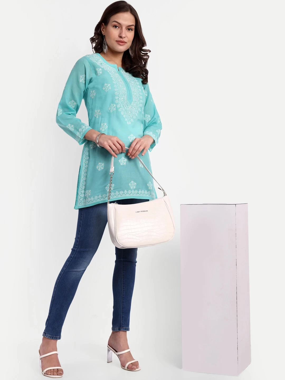 Ada Hand Embroidered Cyan Green Cotton Lucknowi Chikankari Straight Kurti A911332