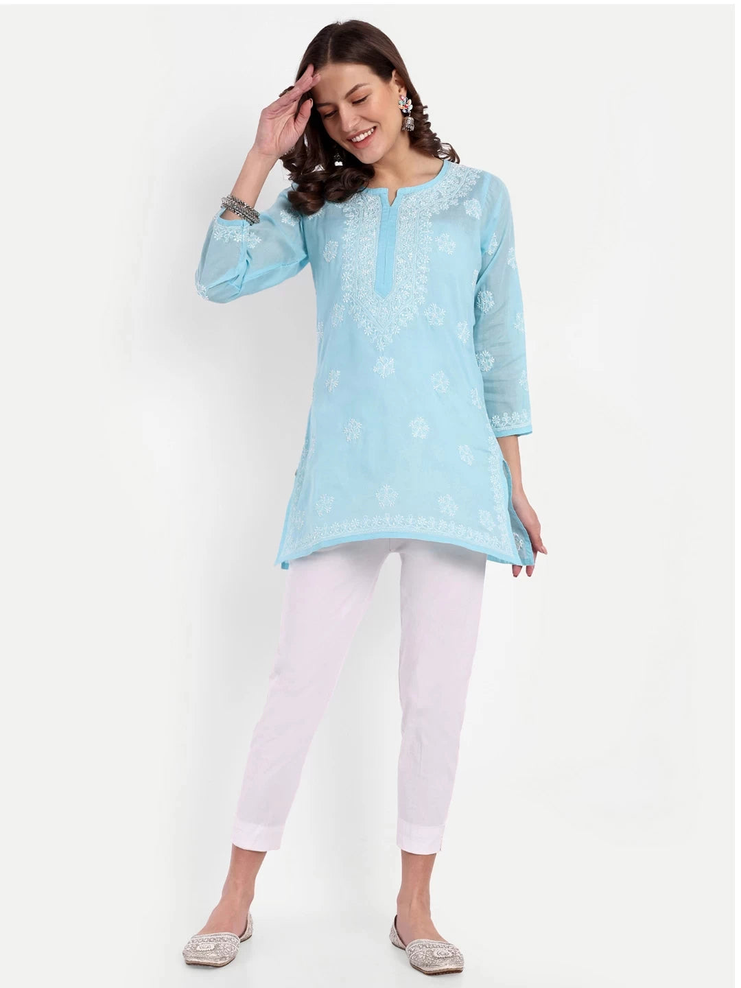 Ada Hand Embroidered Blue Cotton Lucknowi Chikankari Straight Kurti A911327