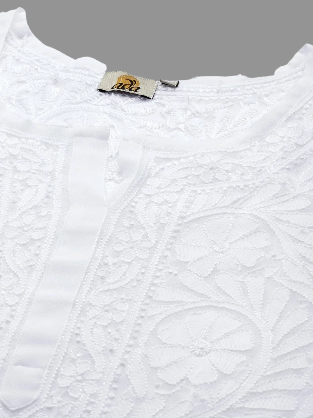 Ada Hand Embroidered White Georgette Lucknowi Chikankari Straight Kurta A104788