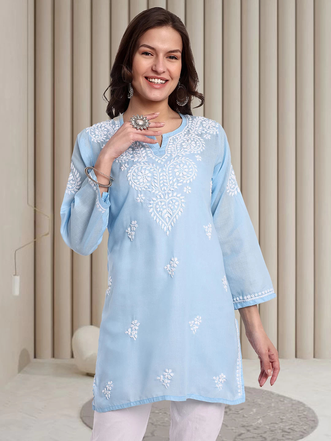 Ada Hand Embroidered Blue Cotton Lucknowi Chikankari Straight Kurti A911352