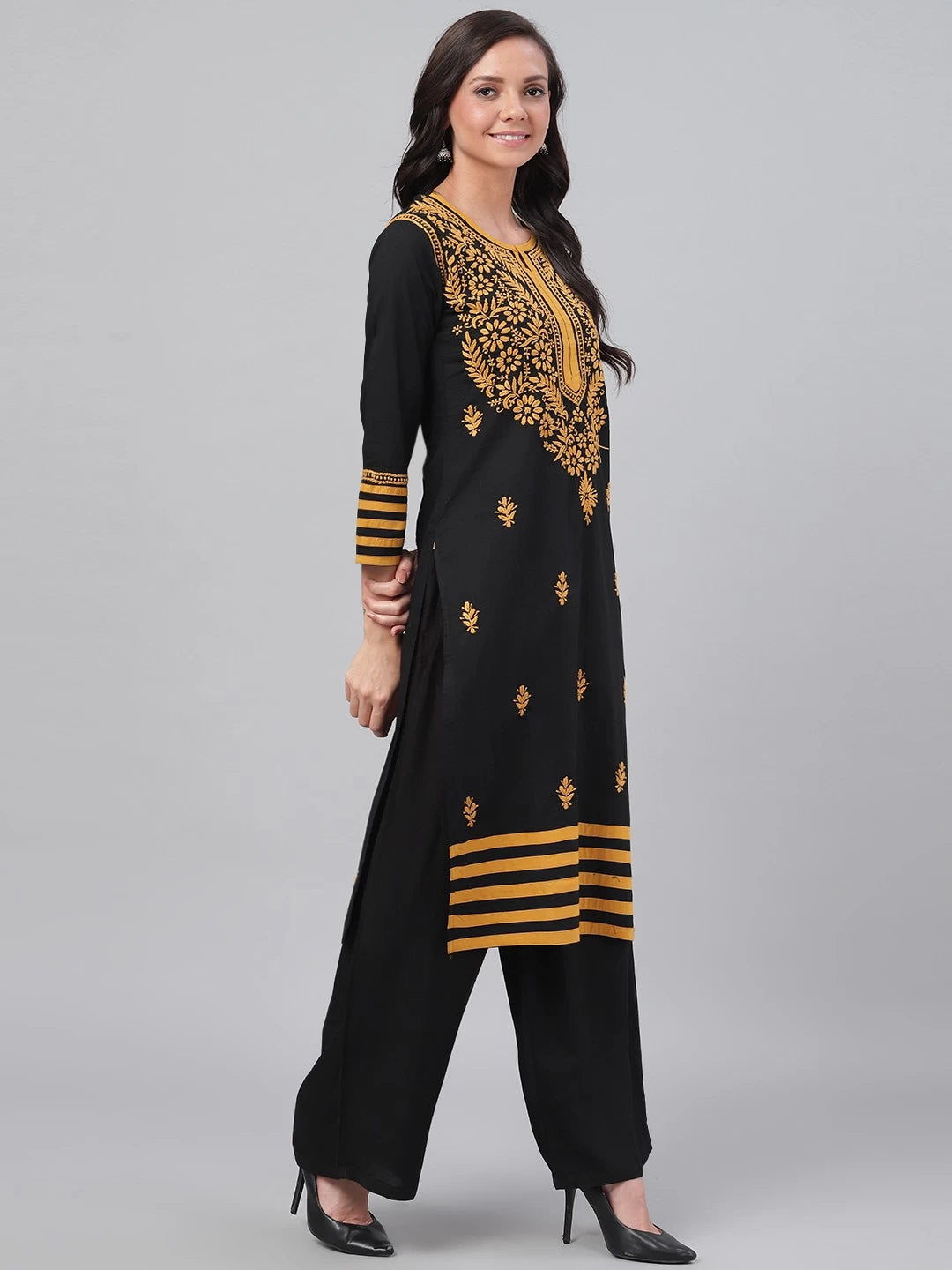Ada Hand Embroidered Black Cotton Lucknowi Chikankari Straight Kurta A149691