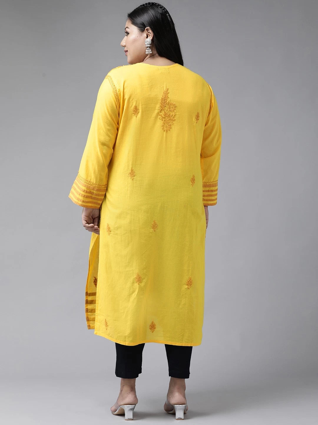 Ada Hand Embroidered Yellow Cotton Lucknowi Chikankari Straight Kurta A135641