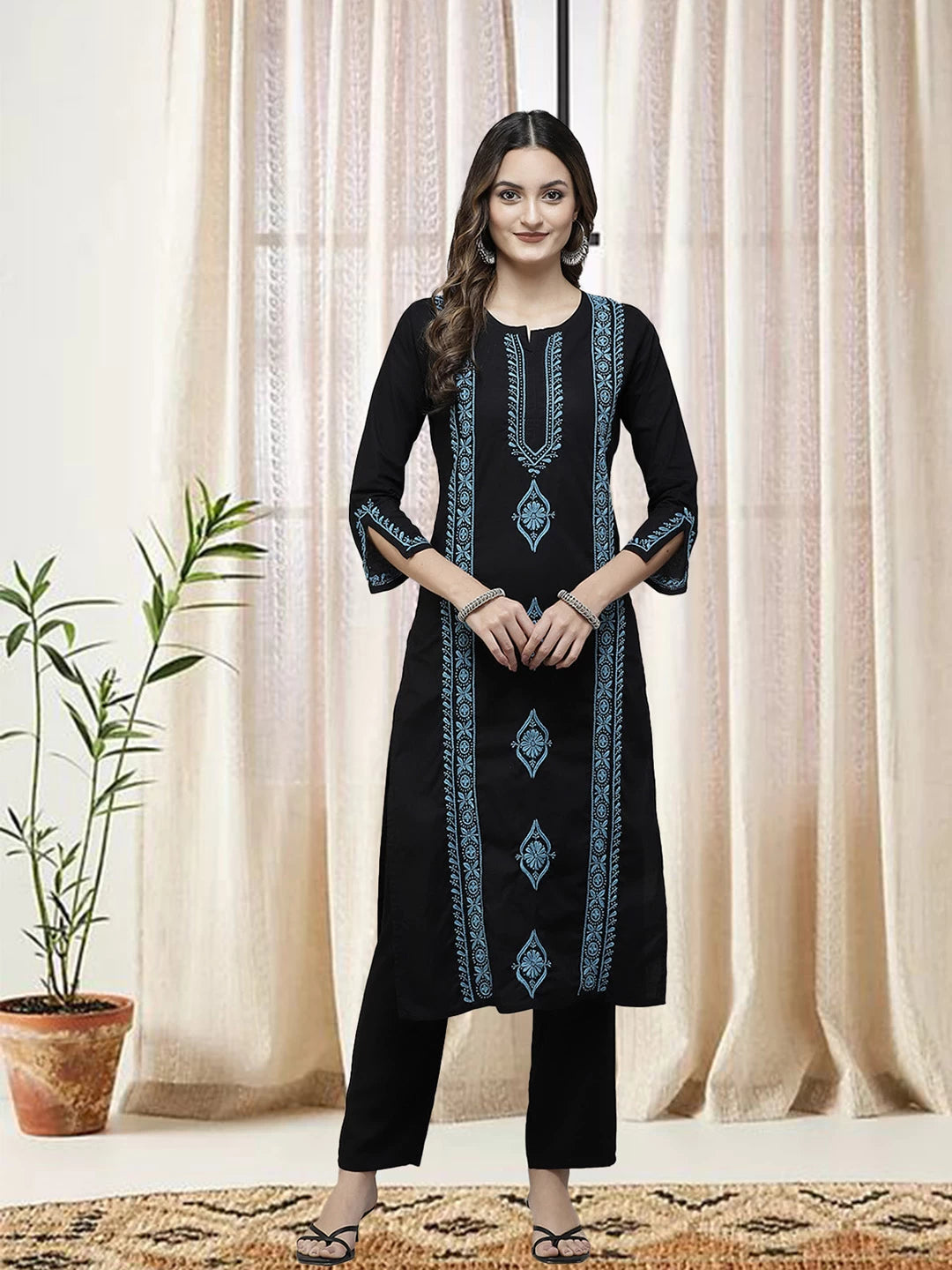 Ada Hand Embroidered Black Cotton Lucknowi Chikan Straight Kurta A411392
