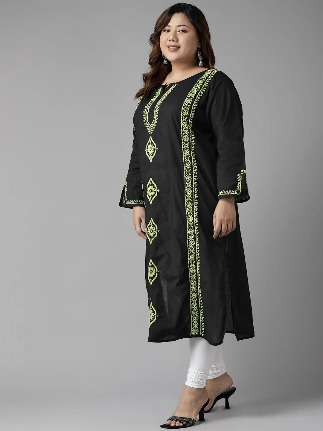 Ada Hand Embroidered Black Cotton Lucknowi Chikan Straight Kurta A411388