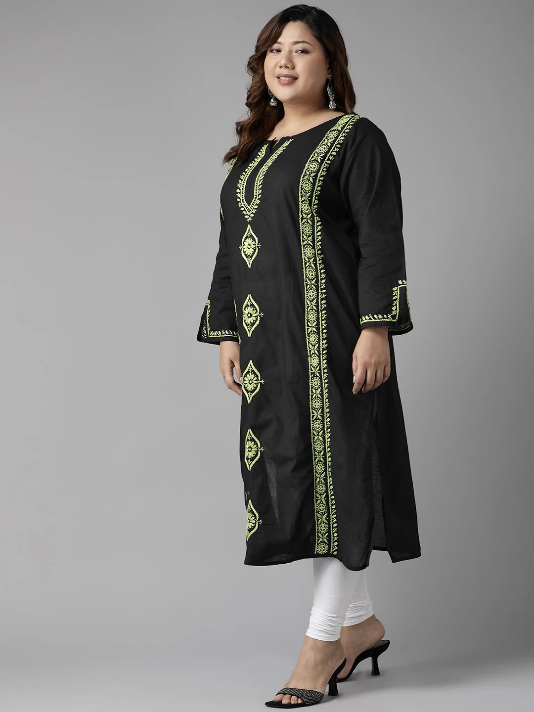 Ada Hand Embroidered Black Cotton Lucknowi Chikan Straight Kurta A411388