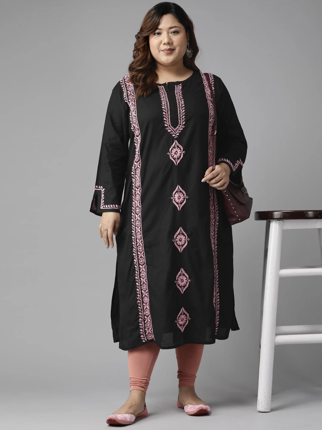 Ada Hand Embroidered Black Cotton Lucknowi Chikan Straight Kurta A411390