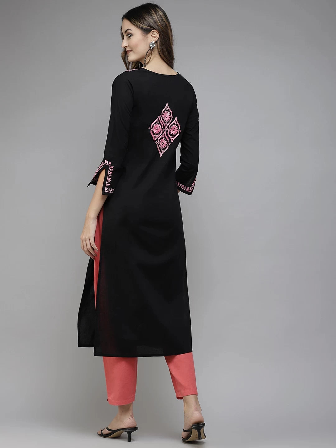 Ada Hand Embroidered Black Cotton Lucknowi Chikan Straight Kurta A411390