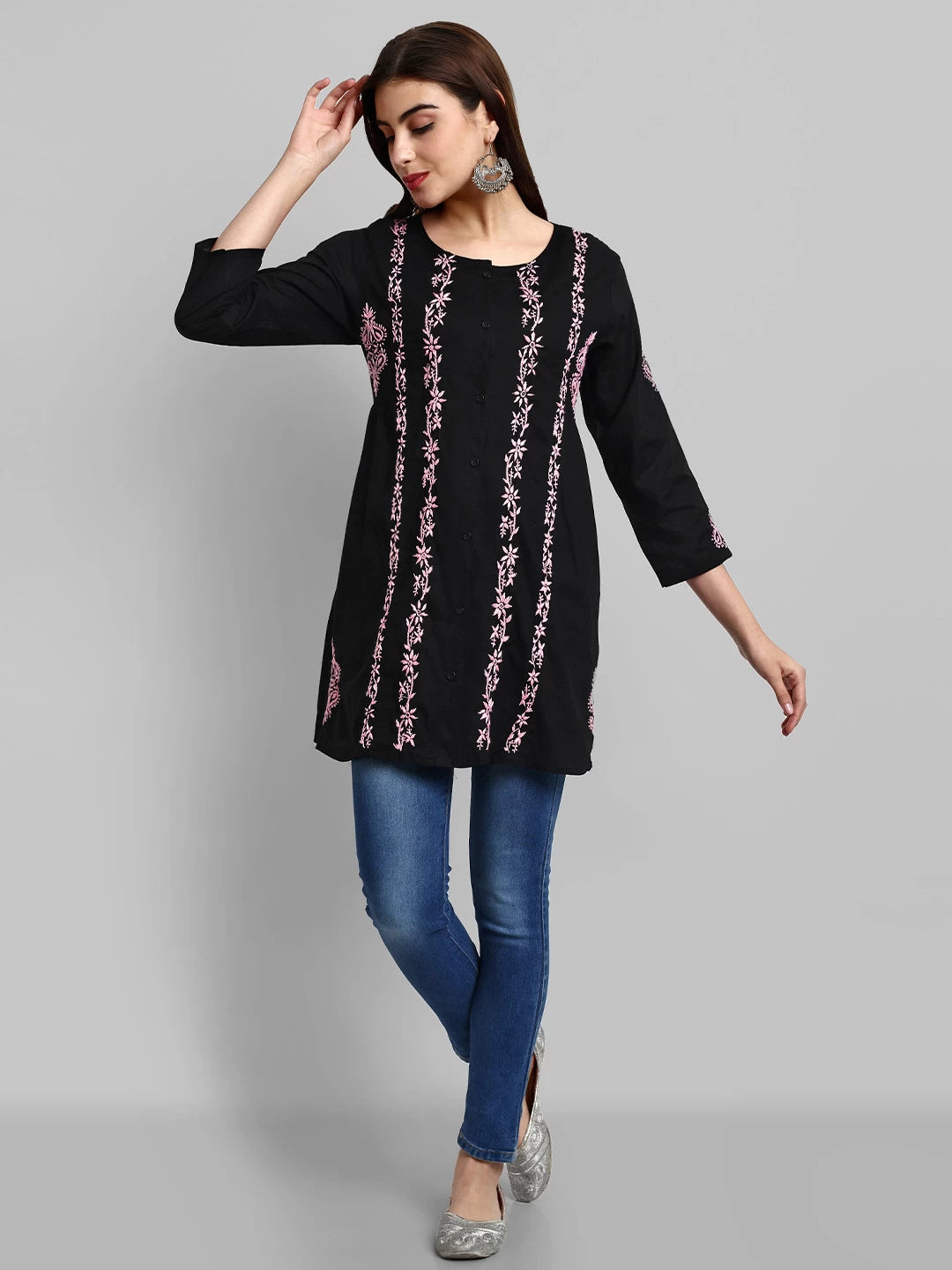 Ada Hand Embroidered Black And Pink Cotton Lucknowi Chikankari Short Kurti A911374